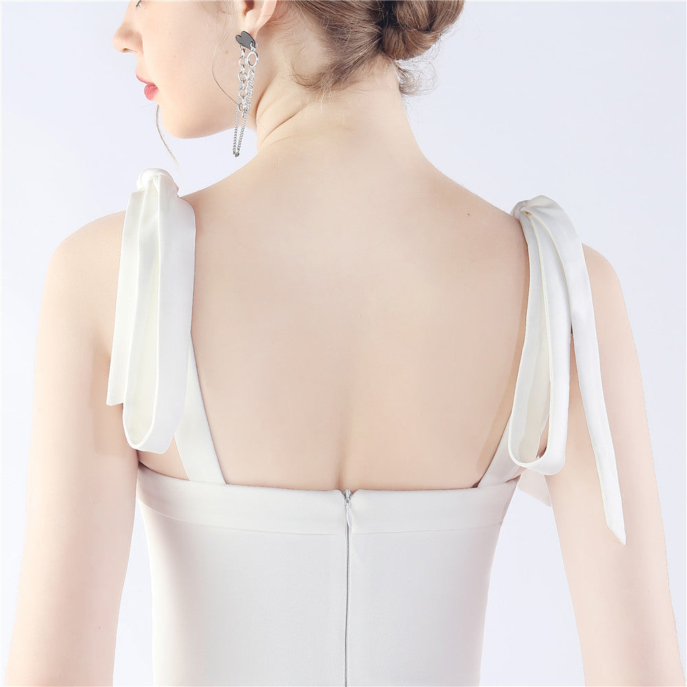 Elegantes Bandage-Maxikleid mit Diamanten – Bodenlang & Quadratkragen