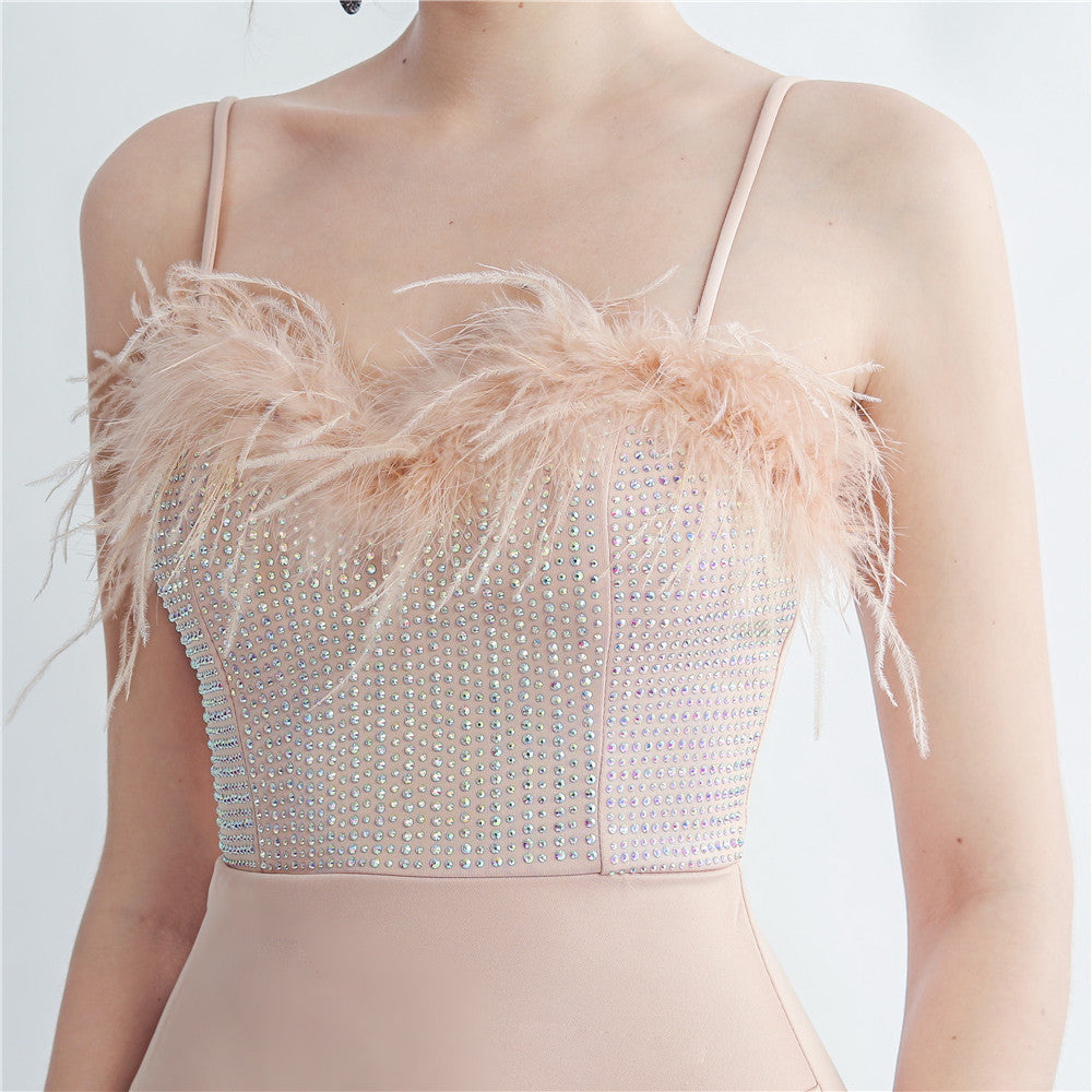 Elegantes Bandage-Maxikleid mit Diamanten – Bodenlang & Quadratkragen