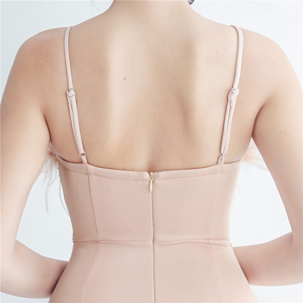 Elegantes Bandage-Maxikleid mit Diamanten – Bodenlang & Quadratkragen