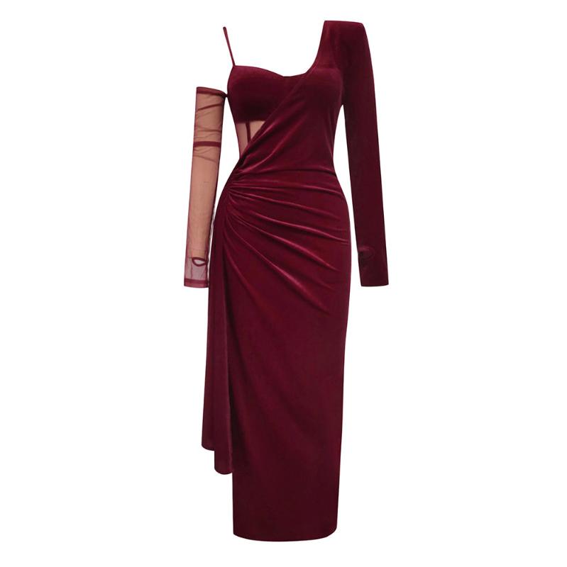 Produktbild von Elegantes Bandage-Maxikleid mit Diamanten – Bodenlang & Quadratkragen in xs, erhältlich bei Hot Fashionista
