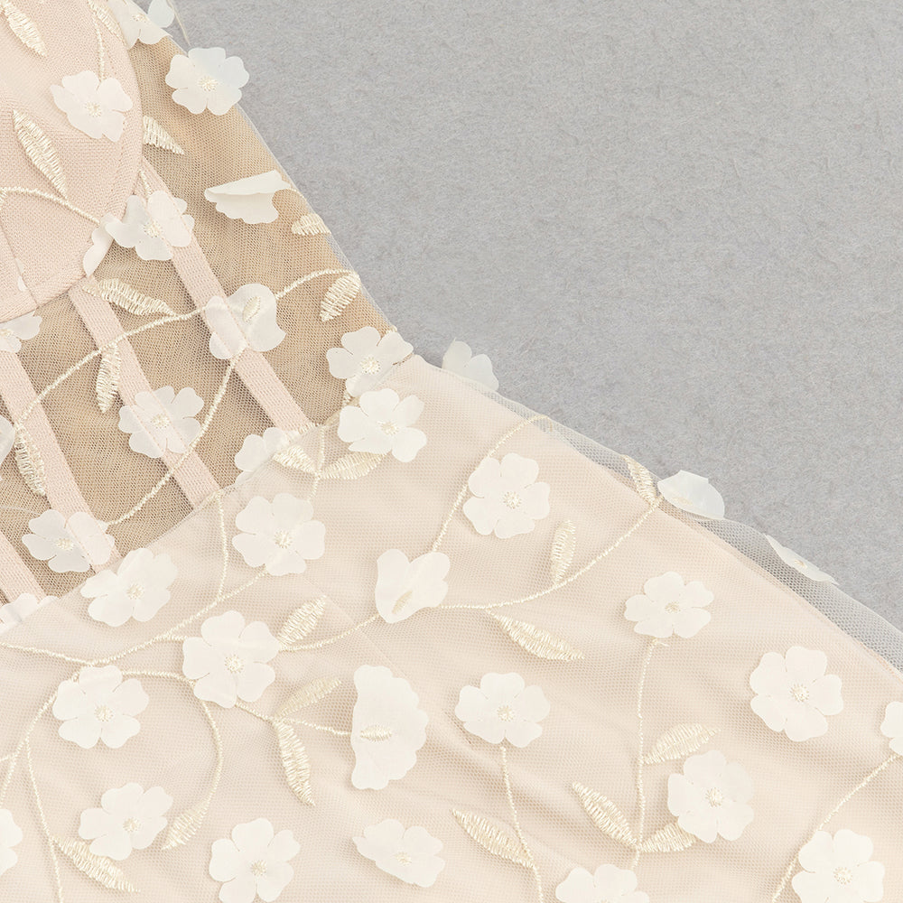 Elegantes Bandage-Maxikleid mit Diamanten – Bodenlang & Quadratkragen