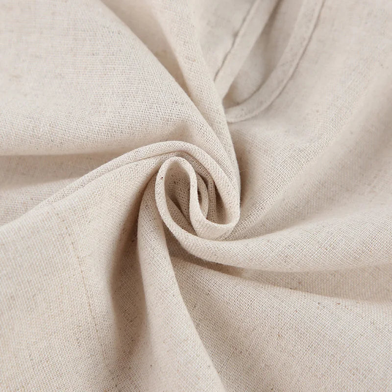 Elegantes Bandage-Maxikleid mit Diamanten – Bodenlang & Quadratkragen