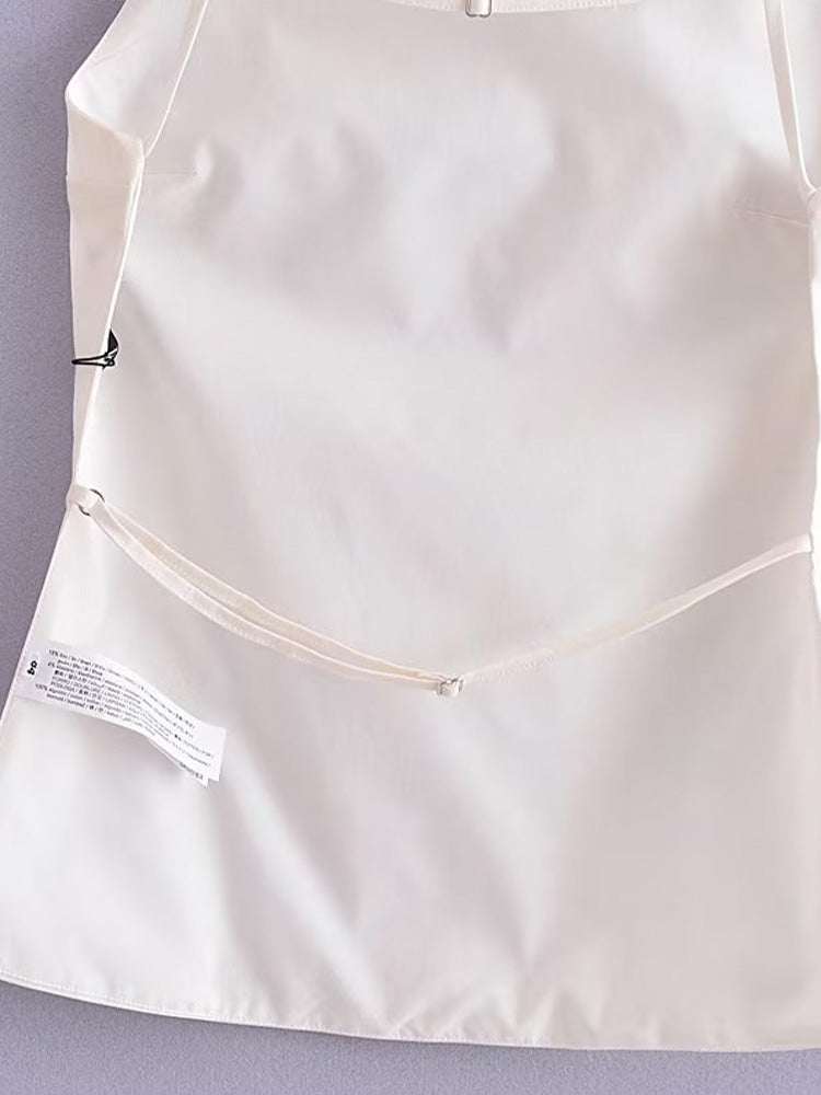 Elegantes Bandage-Maxikleid mit Diamanten – Bodenlang & Quadratkragen