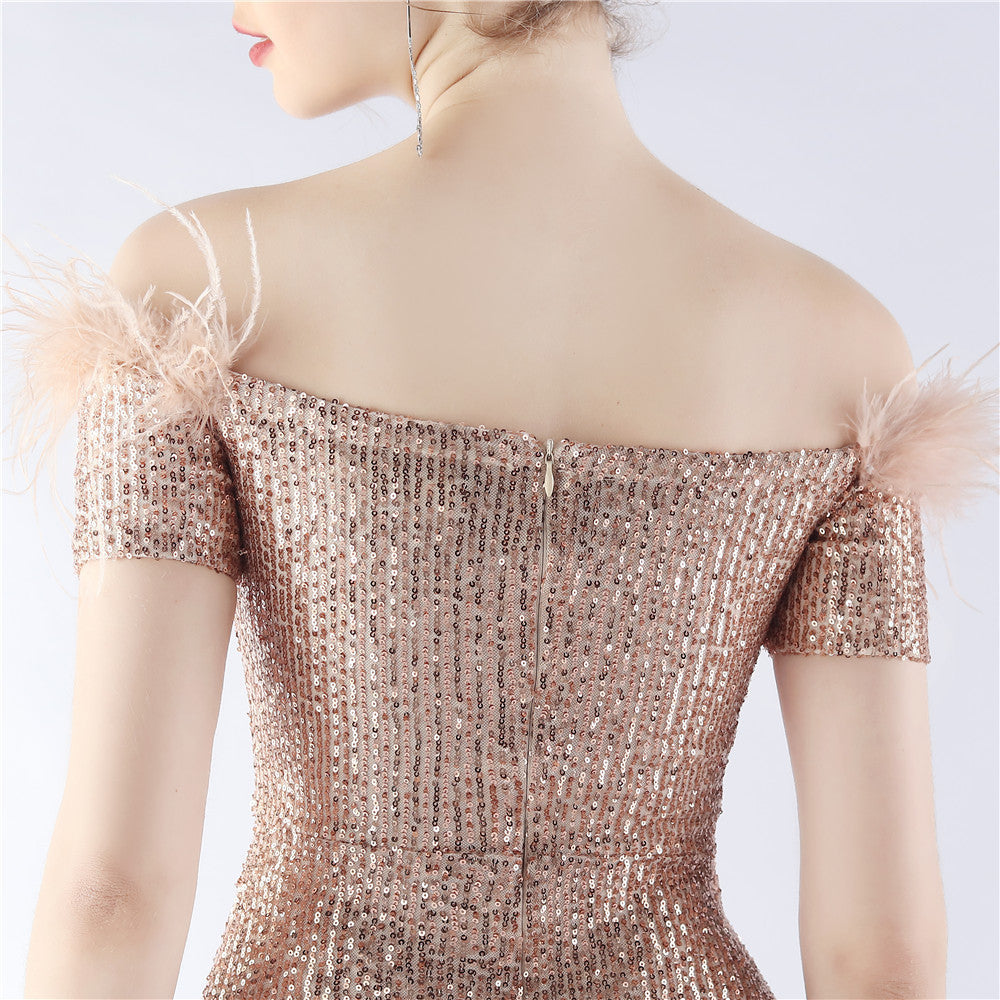 {{ product_title }} – Exklusive Damenmode für besondere Anlässe | HotFashionista.de