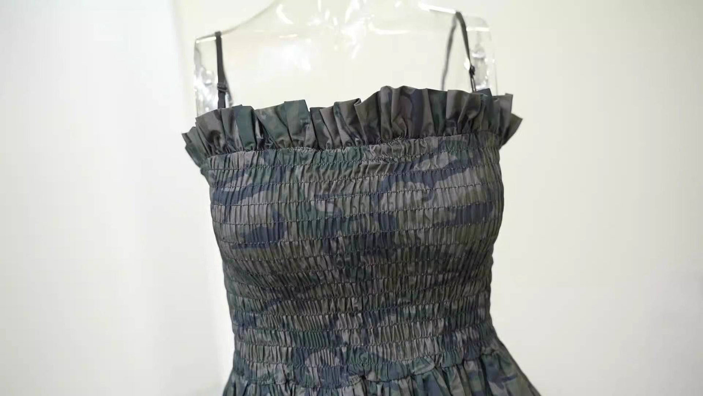 Elegantes Bandage-Maxikleid mit Diamanten – Bodenlang & Quadratkragen