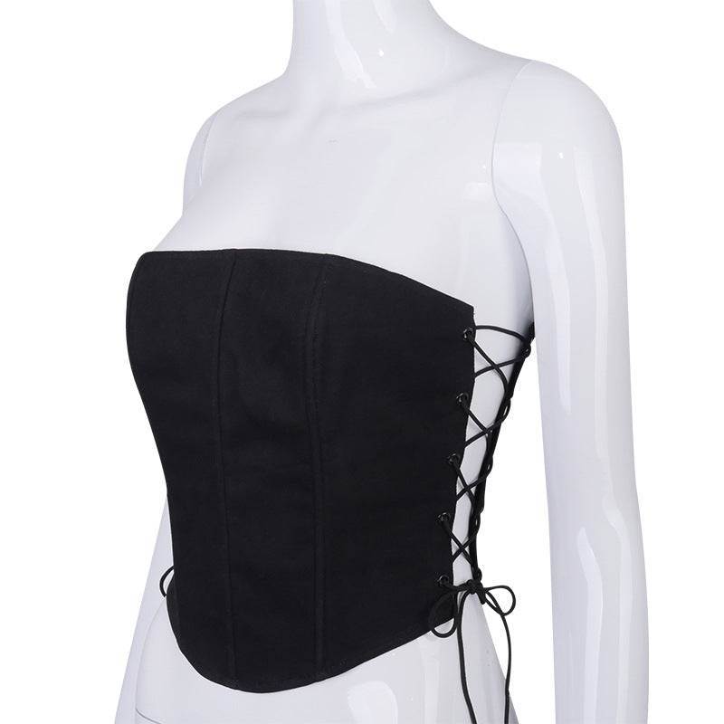 {{ product_title }} – Exklusive Damenmode für besondere Anlässe | HotFashionista.de