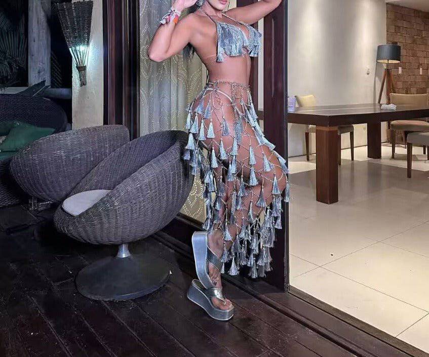 {{ product_title }} – Exklusive Damenmode für besondere Anlässe | HotFashionista.de