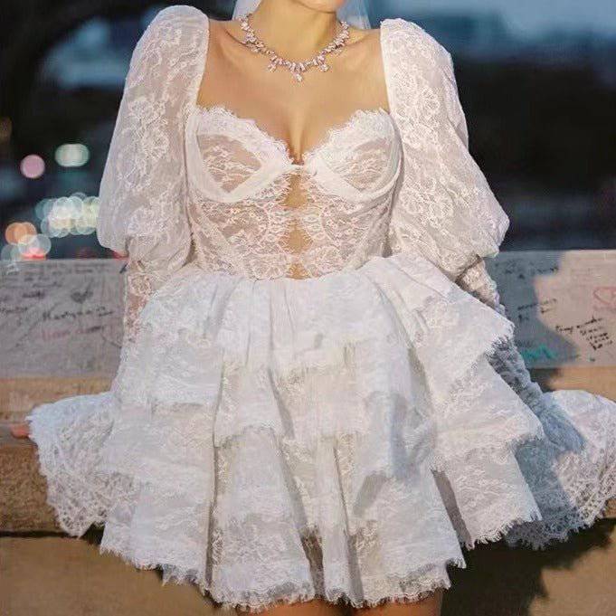 Elegantes Bandage-Maxikleid mit Diamanten – Bodenlang & Quadratkragen
