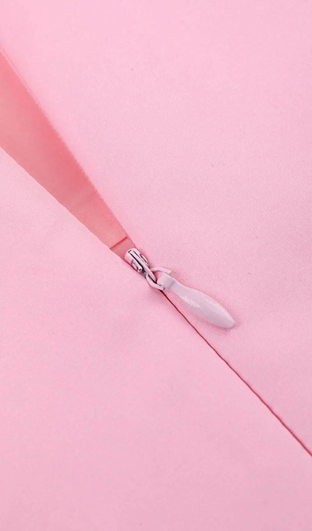 Elegantes Bandage-Maxikleid mit Diamanten – Bodenlang & Quadratkragen