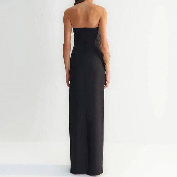 {{ product_title }} – Exklusive Damenmode für besondere Anlässe | HotFashionista.de
