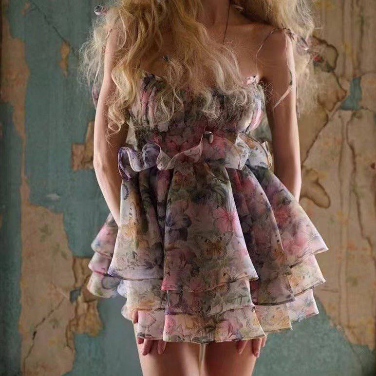 {{ product_title }} – Exklusive Damenmode für besondere Anlässe | HotFashionista.de