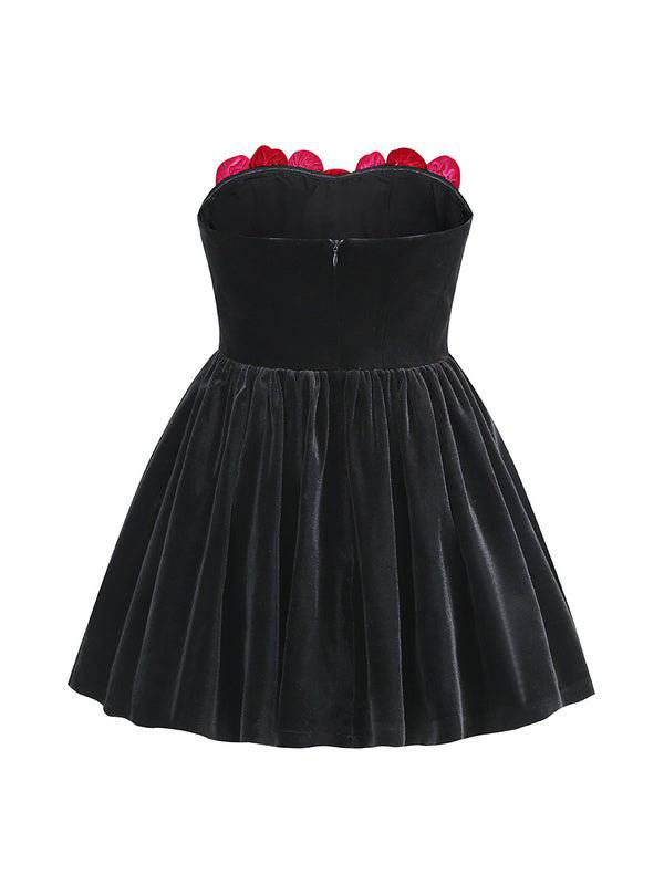 {{ product_title }} – Exklusive Damenmode für besondere Anlässe | HotFashionista.de