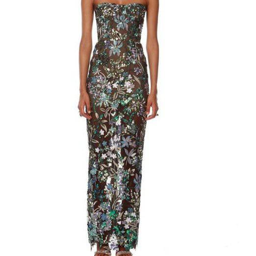 {{ product_title }} – Exklusive Damenmode für besondere Anlässe | HotFashionista.de