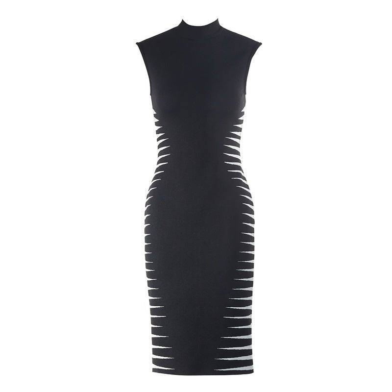 Elegantes Bandage-Maxikleid mit Diamanten – Bodenlang & Quadratkragen