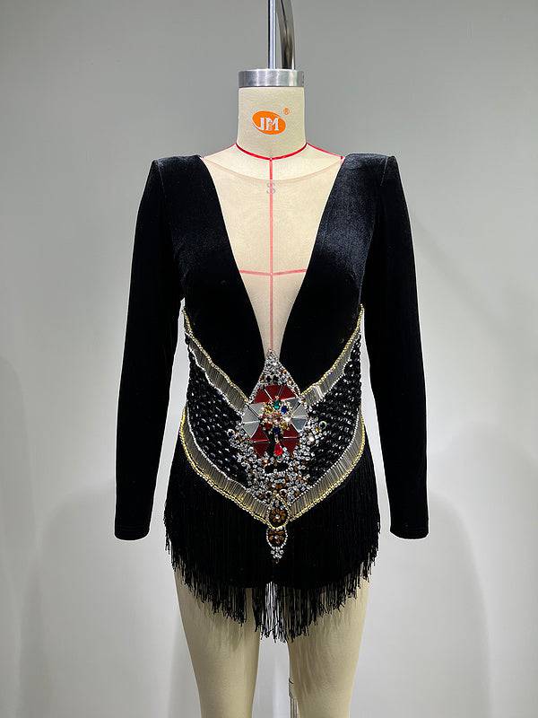{{ product_title }} – Exklusive Damenmode für besondere Anlässe | HotFashionista.de