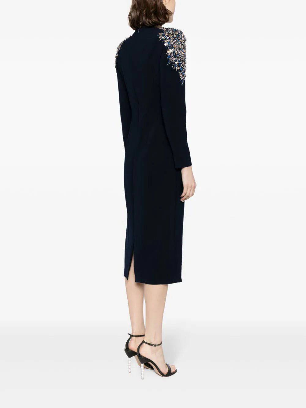 {{ product_title }} – Exklusive Damenmode für besondere Anlässe | HotFashionista.de