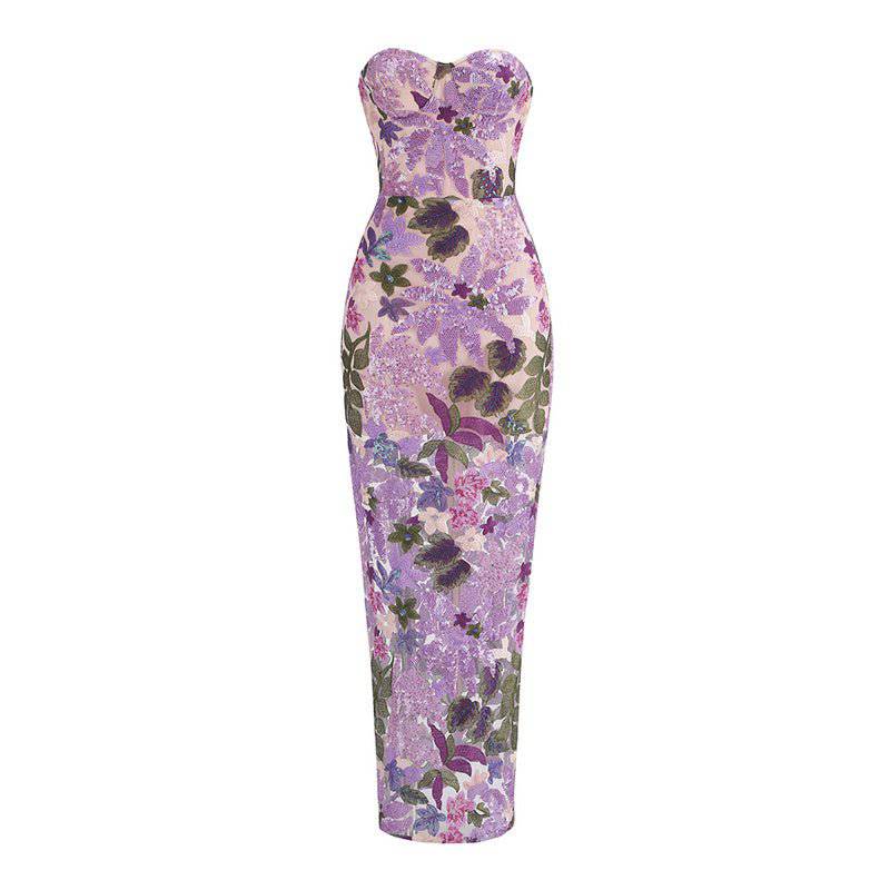 {{ product_title }} – Exklusive Damenmode für besondere Anlässe | HotFashionista.de