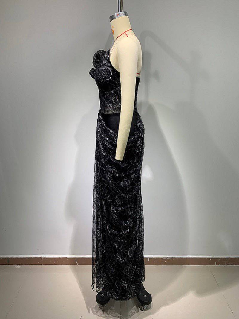 {{ product_title }} – Exklusive Damenmode für besondere Anlässe | HotFashionista.de