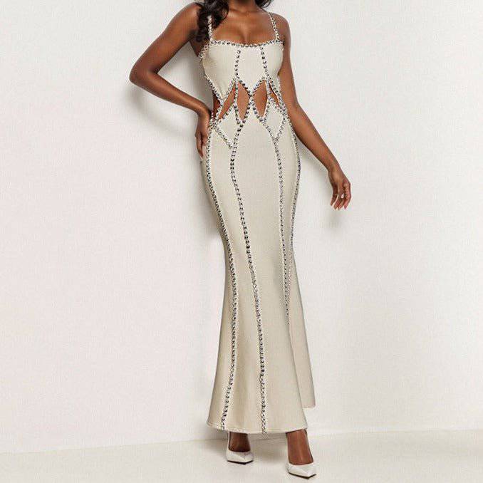 {{ product_title }} – Exklusive Damenmode für besondere Anlässe | HotFashionista.de