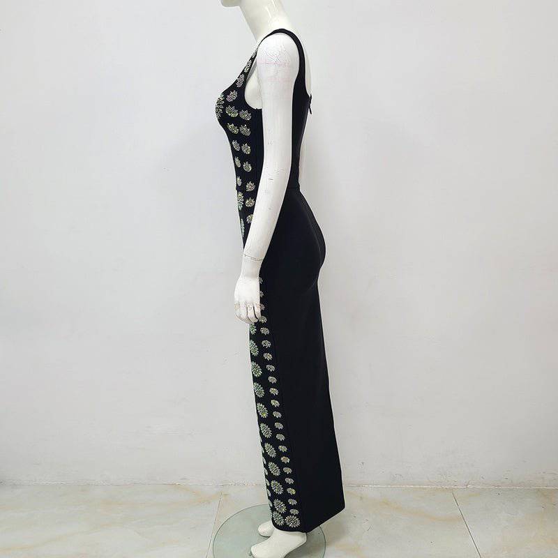 Elegantes Bandage-Maxikleid mit Diamanten – Bodenlang & Quadratkragen
