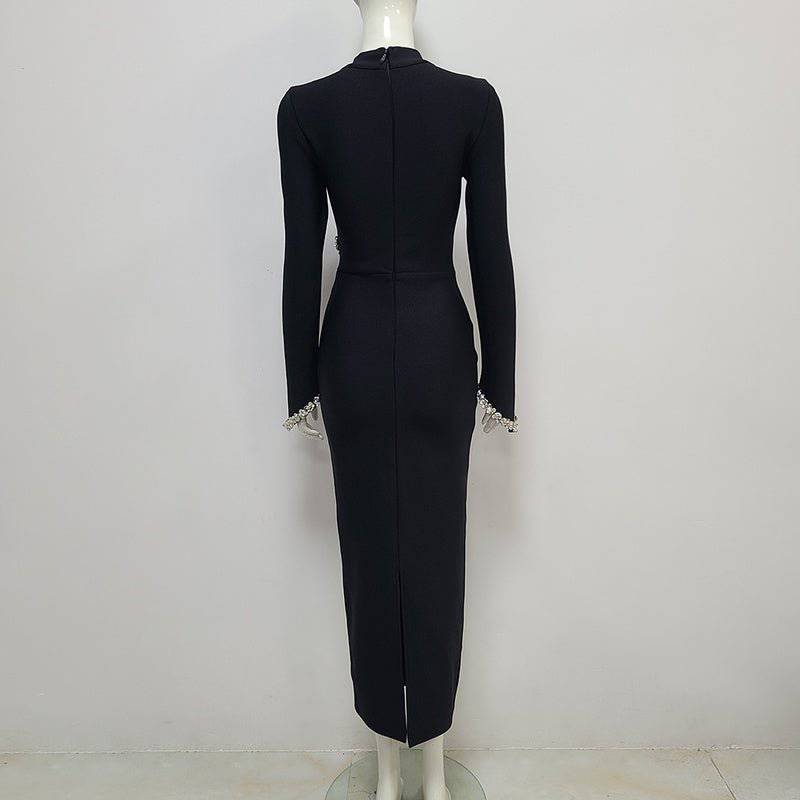 {{ product_title }} – Exklusive Damenmode für besondere Anlässe | HotFashionista.de