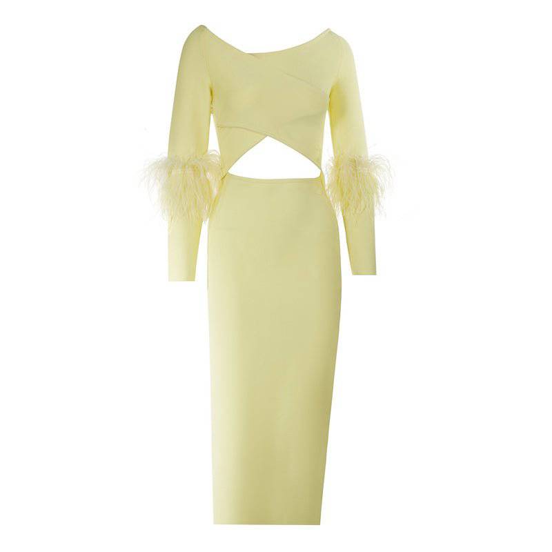 {{ product_title }} – Exklusive Damenmode für besondere Anlässe | HotFashionista.de