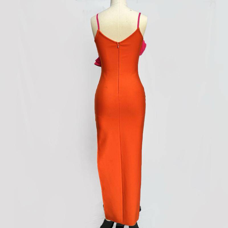 Elegantes Bandage-Maxikleid mit Diamanten – Bodenlang & Quadratkragen