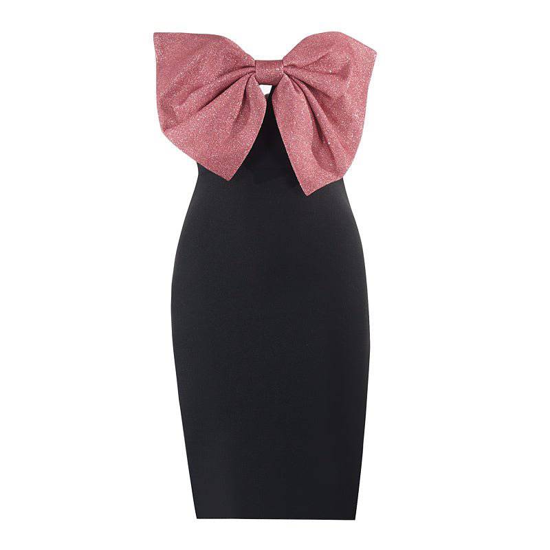 Elegantes Bandage-Maxikleid mit Diamanten – Bodenlang & Quadratkragen