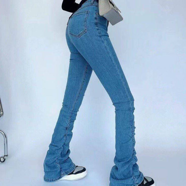 {{ product_title }} – Exklusive Damenmode für besondere Anlässe | HotFashionista.de