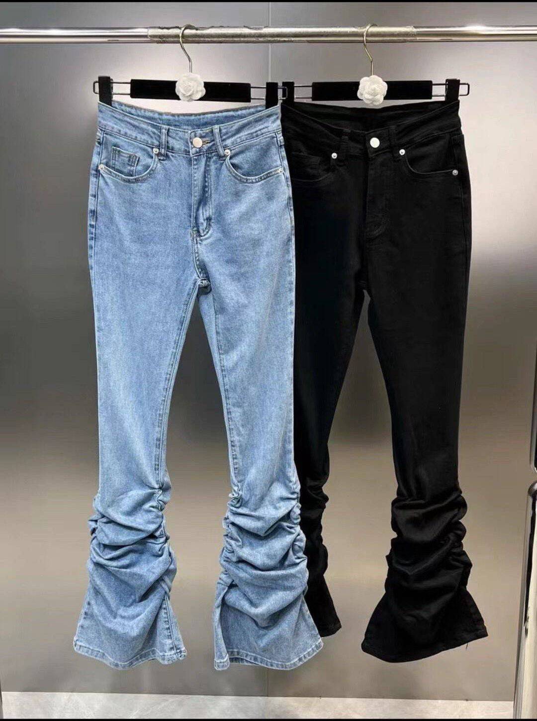 {{ product_title }} – Exklusive Damenmode für besondere Anlässe | HotFashionista.de