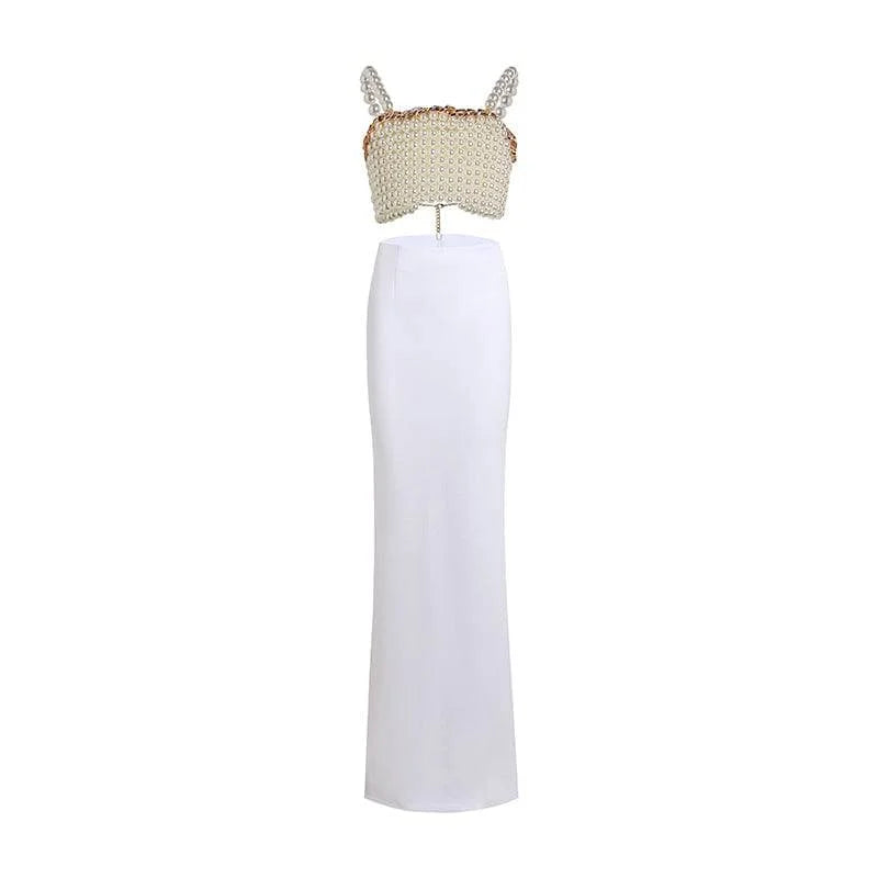 {{ product_title }} – Exklusive Damenmode für besondere Anlässe | HotFashionista.de