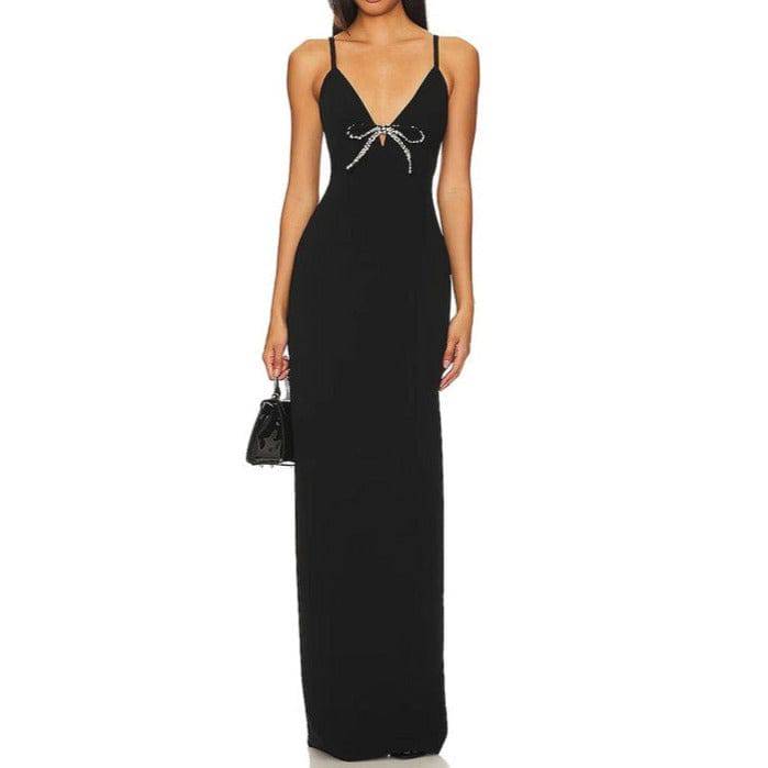 {{ product_title }} – Exklusive Damenmode für besondere Anlässe | HotFashionista.de