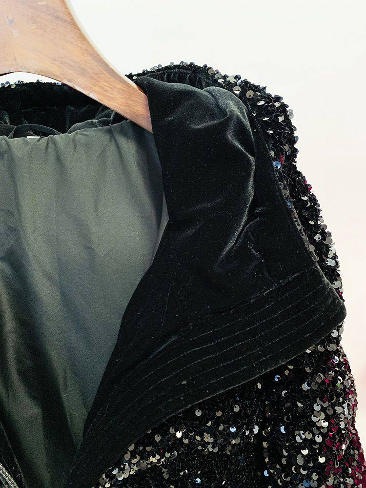 {{ product_title }} – Exklusive Damenmode für besondere Anlässe | HotFashionista.de