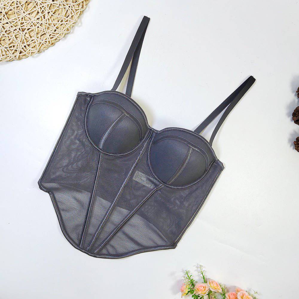 {{ product_title }} – Exklusive Damenmode für besondere Anlässe | HotFashionista.de