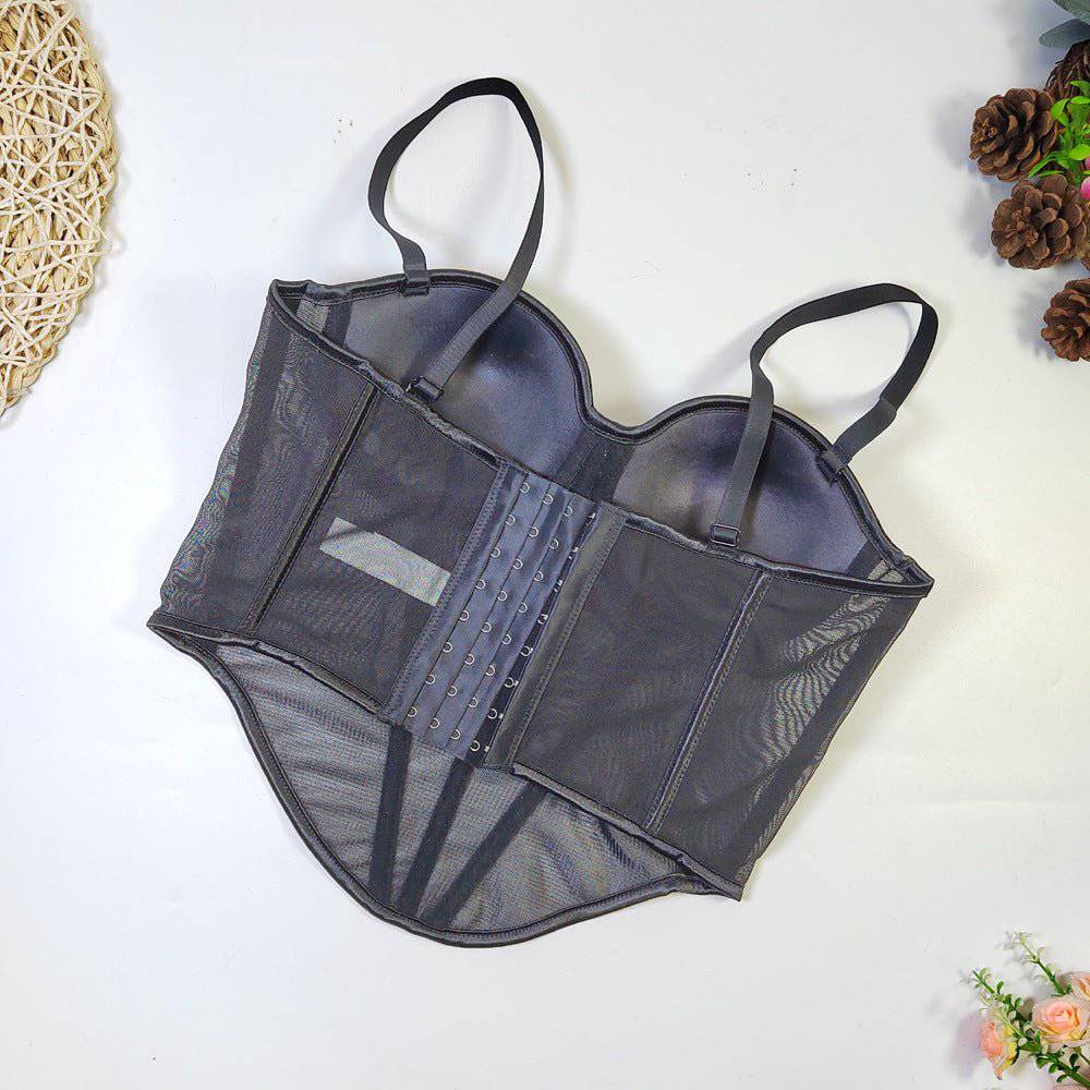 {{ product_title }} – Exklusive Damenmode für besondere Anlässe | HotFashionista.de