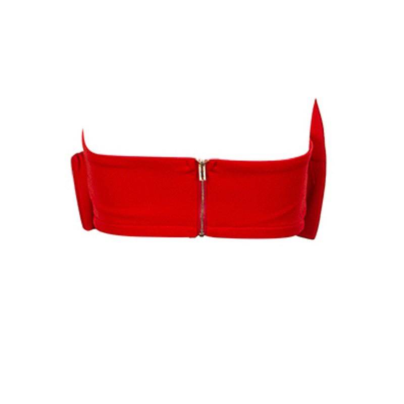 {{ product_title }} – Exklusive Damenmode für besondere Anlässe | HotFashionista.de