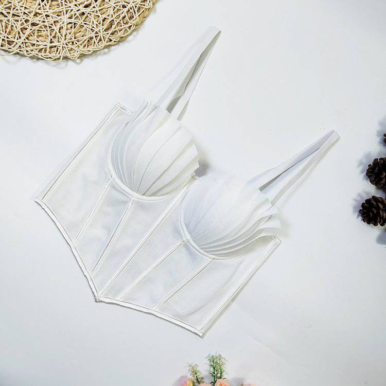 {{ product_title }} – Exklusive Damenmode für besondere Anlässe | HotFashionista.de