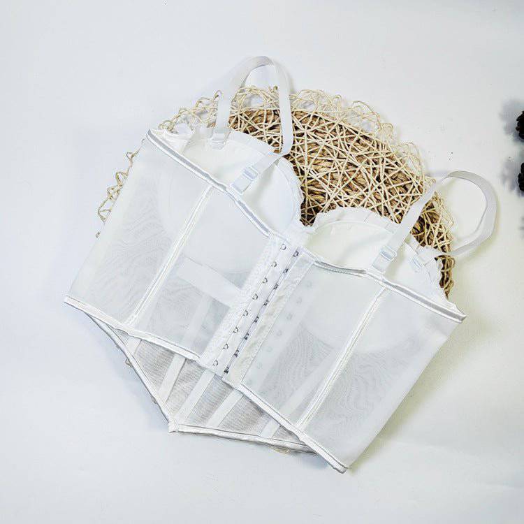 {{ product_title }} – Exklusive Damenmode für besondere Anlässe | HotFashionista.de
