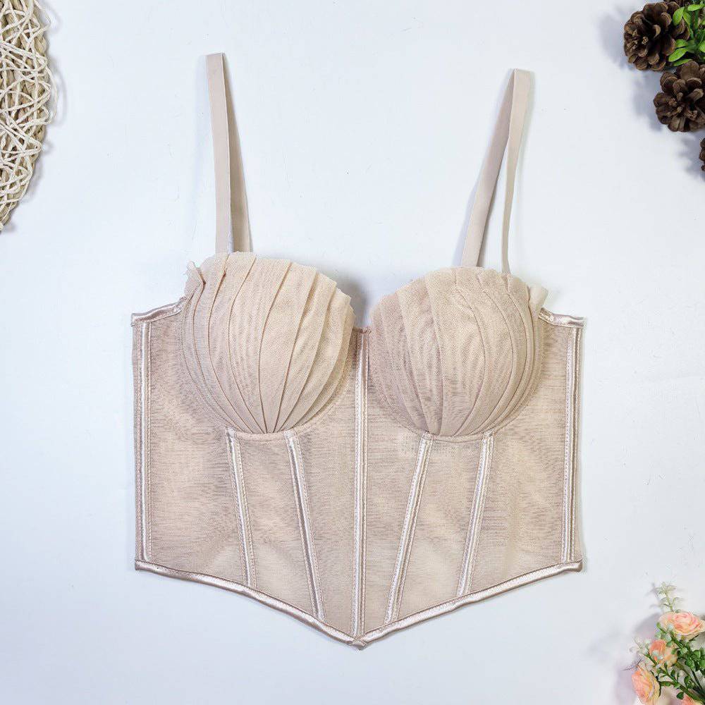 {{ product_title }} – Exklusive Damenmode für besondere Anlässe | HotFashionista.de