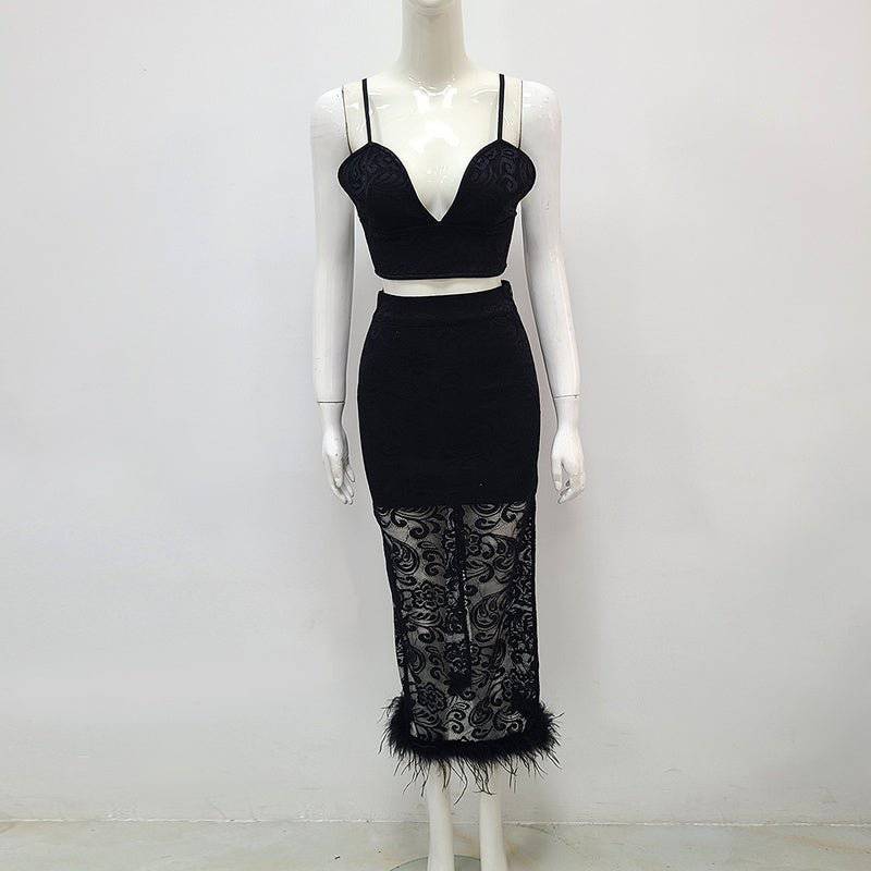 Elegantes Bandage-Maxikleid mit Diamanten – Bodenlang & Quadratkragen