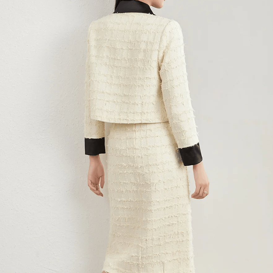 Elegantes Bandage-Maxikleid mit Diamanten – Bodenlang & Quadratkragen