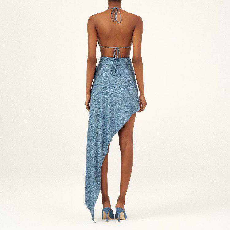 {{ product_title }} – Exklusive Damenmode für besondere Anlässe | HotFashionista.de