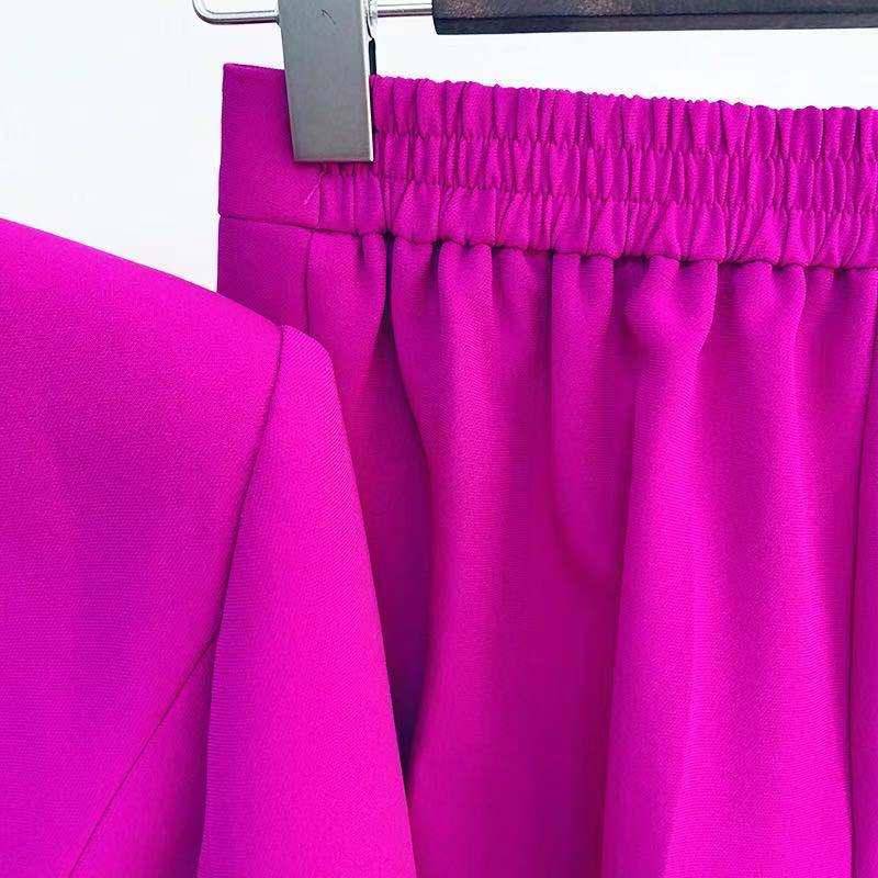 Elegantes Bandage-Maxikleid mit Diamanten – Bodenlang & Quadratkragen
