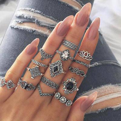 Produktbild von Elegantes Bandage-Maxikleid mit Diamanten – Bodenlang & Quadratkragen in Alloy, erhältlich bei Hot Fashionista