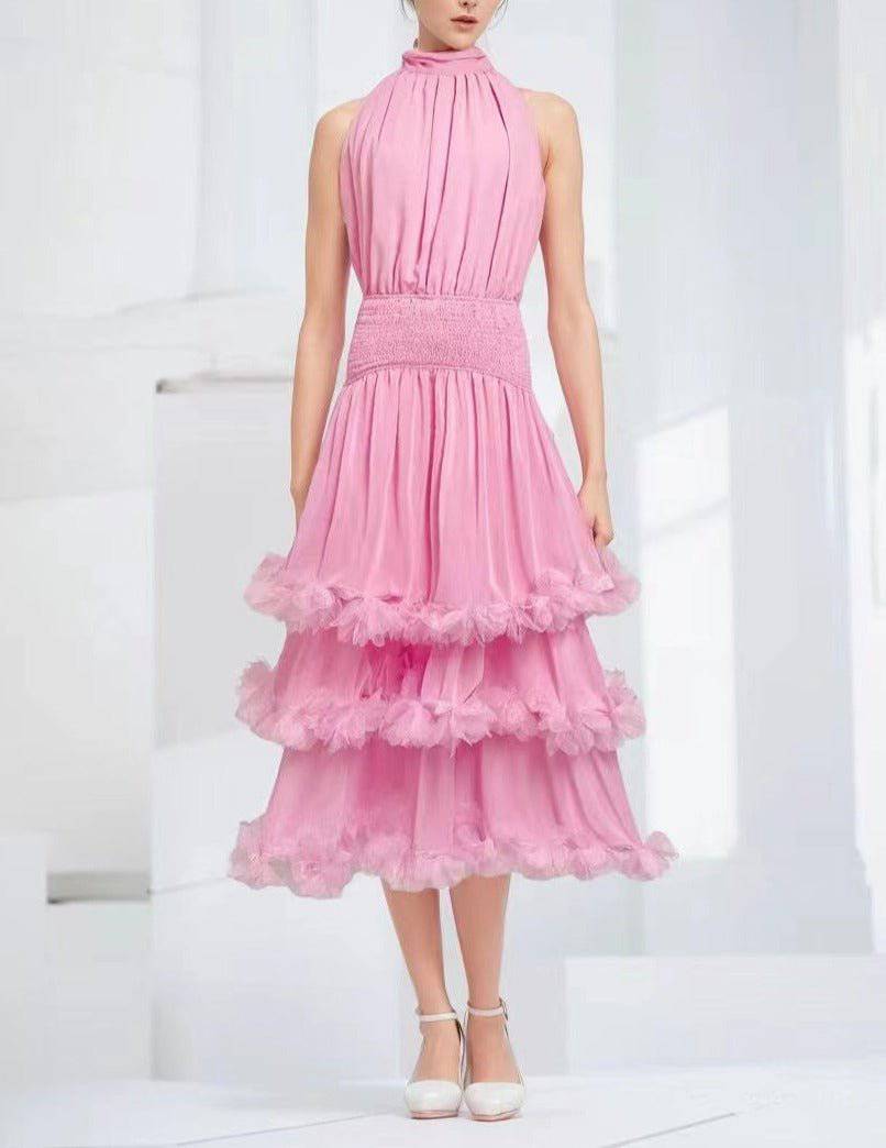 {{ product_title }} – Exklusive Damenmode für besondere Anlässe | HotFashionista.de