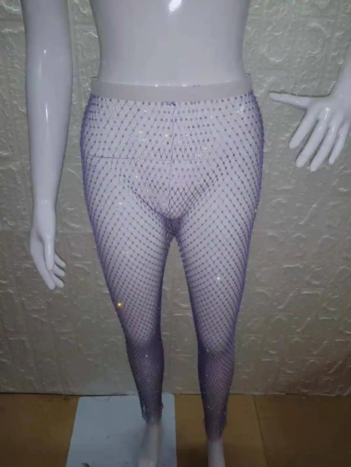Elegantes Bandage-Maxikleid mit Diamanten – Bodenlang & Quadratkragen