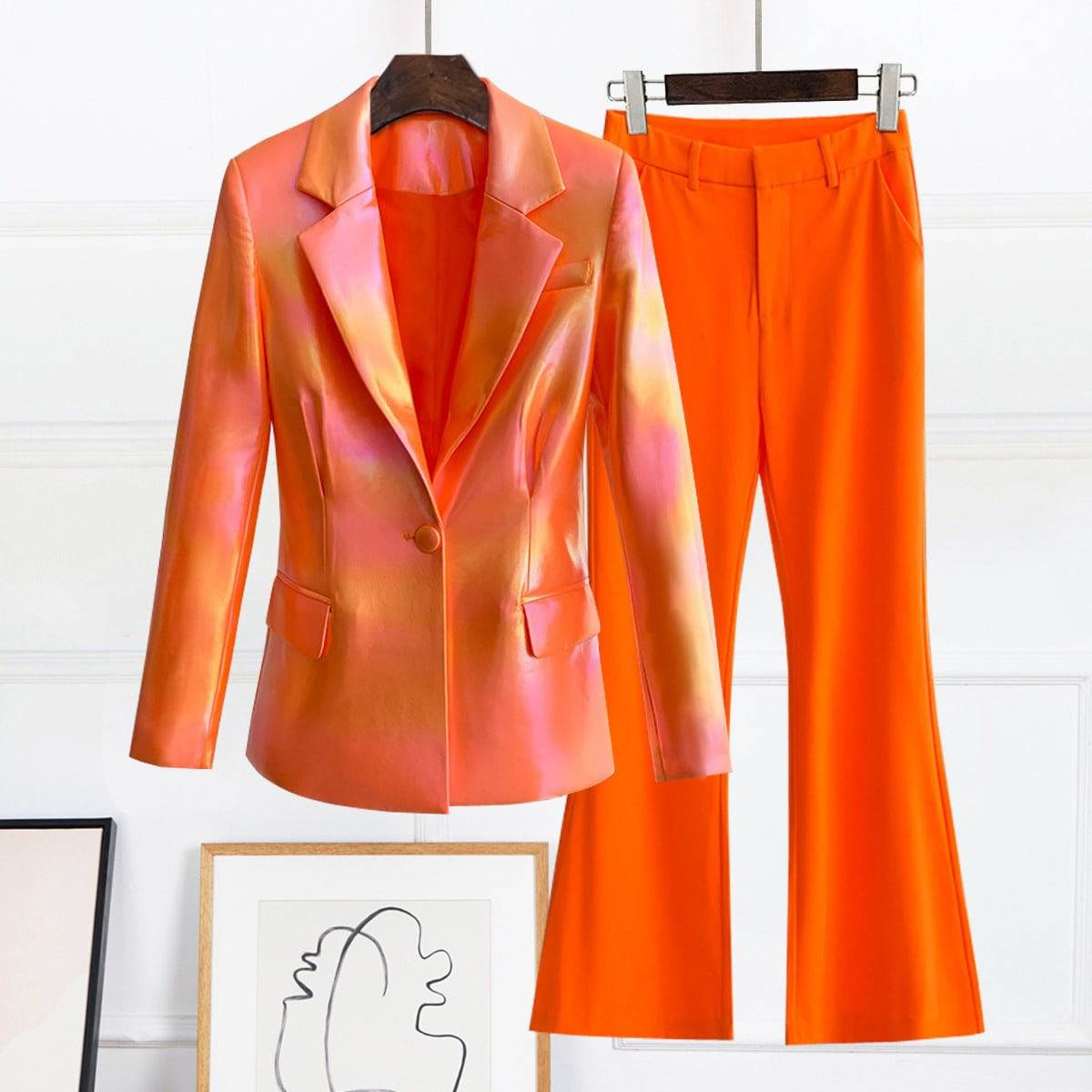 {{ product_title }} – Exklusive Damenmode für besondere Anlässe | HotFashionista.de