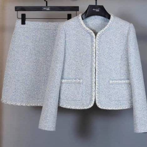 {{ product_title }} – Exklusive Damenmode für besondere Anlässe | HotFashionista.de