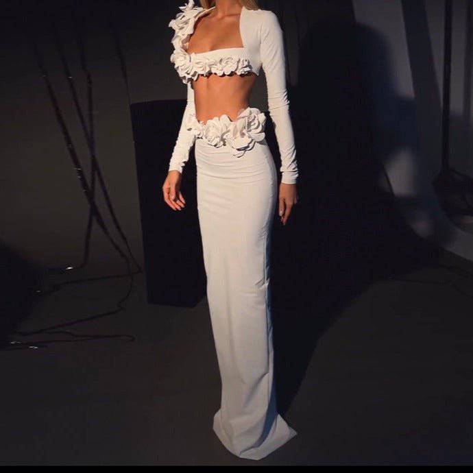 Elegantes Bandage-Maxikleid mit Diamanten – Bodenlang & Quadratkragen