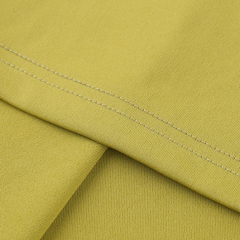 Elegantes Bandage-Maxikleid mit Diamanten – Bodenlang & Quadratkragen